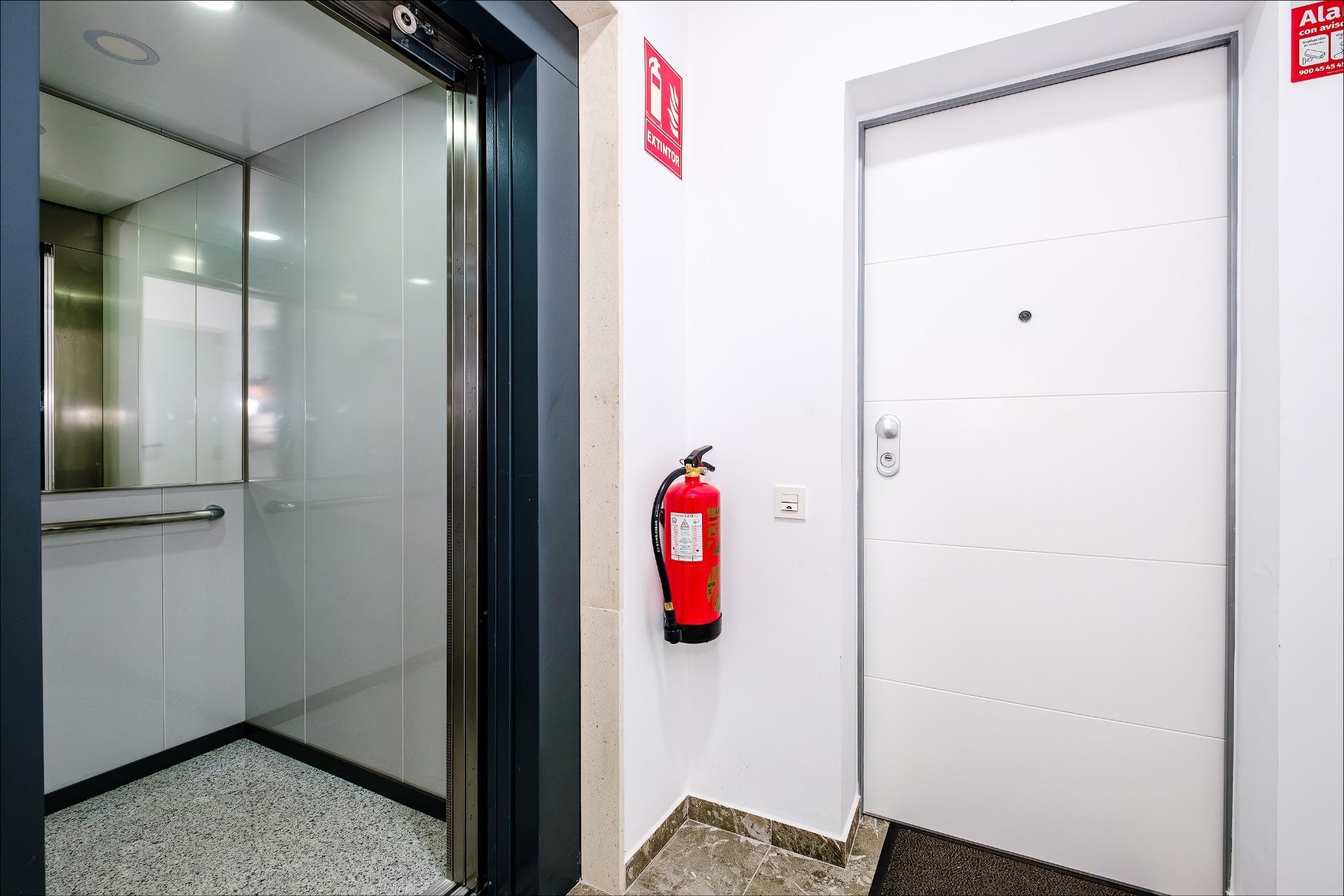 Zu verkaufen - Ático Dúplex -
Torrevieja - Playa del cura