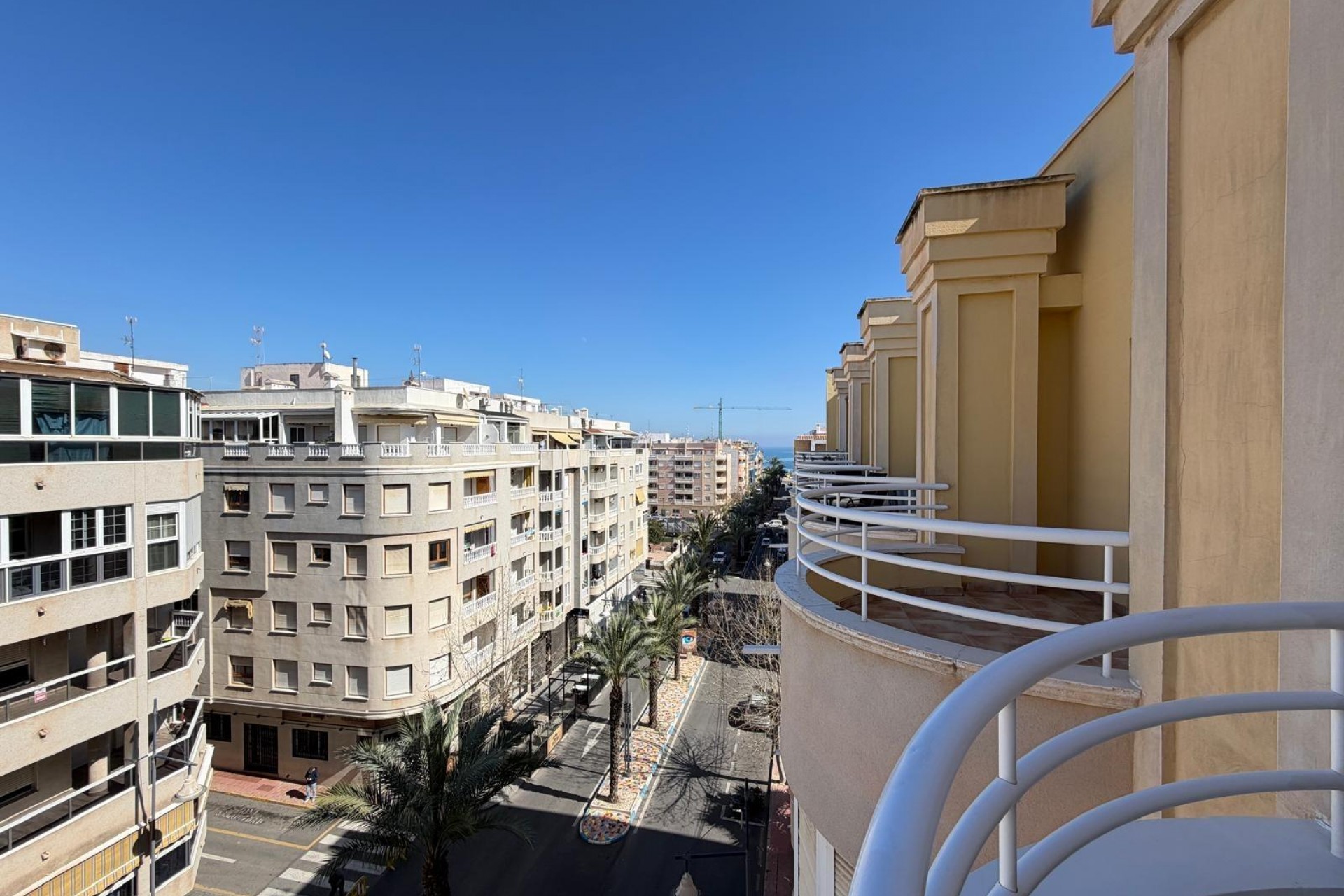 Zu verkaufen - Ático -
Torrevieja - Playa del cura