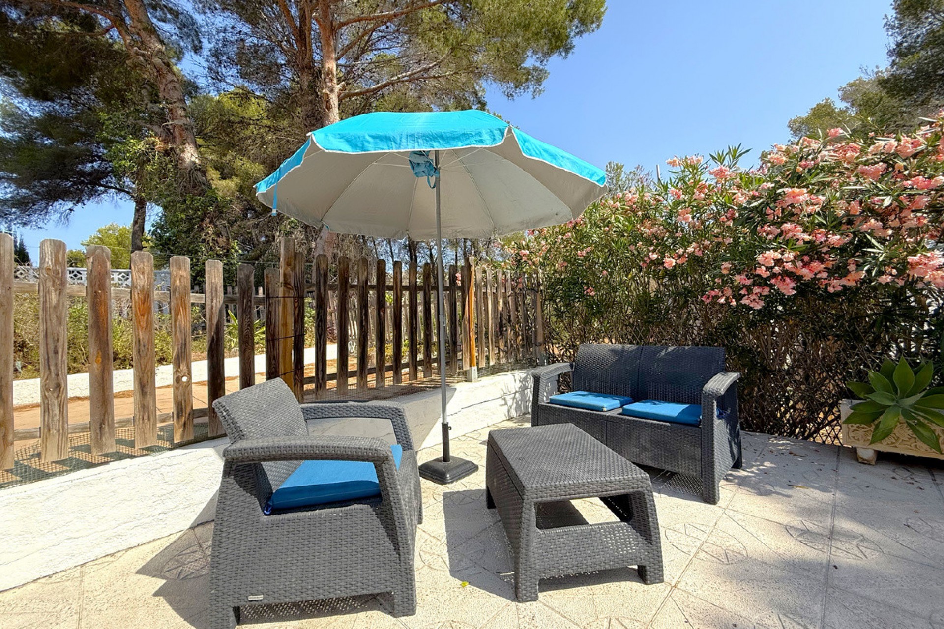 Zu verkaufen - Bungalow -
Moraira - Fanadix