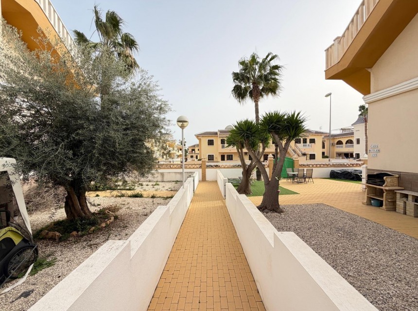 Zu verkaufen - Bungalow Planta Baja -
Rojales - Doña Pepa