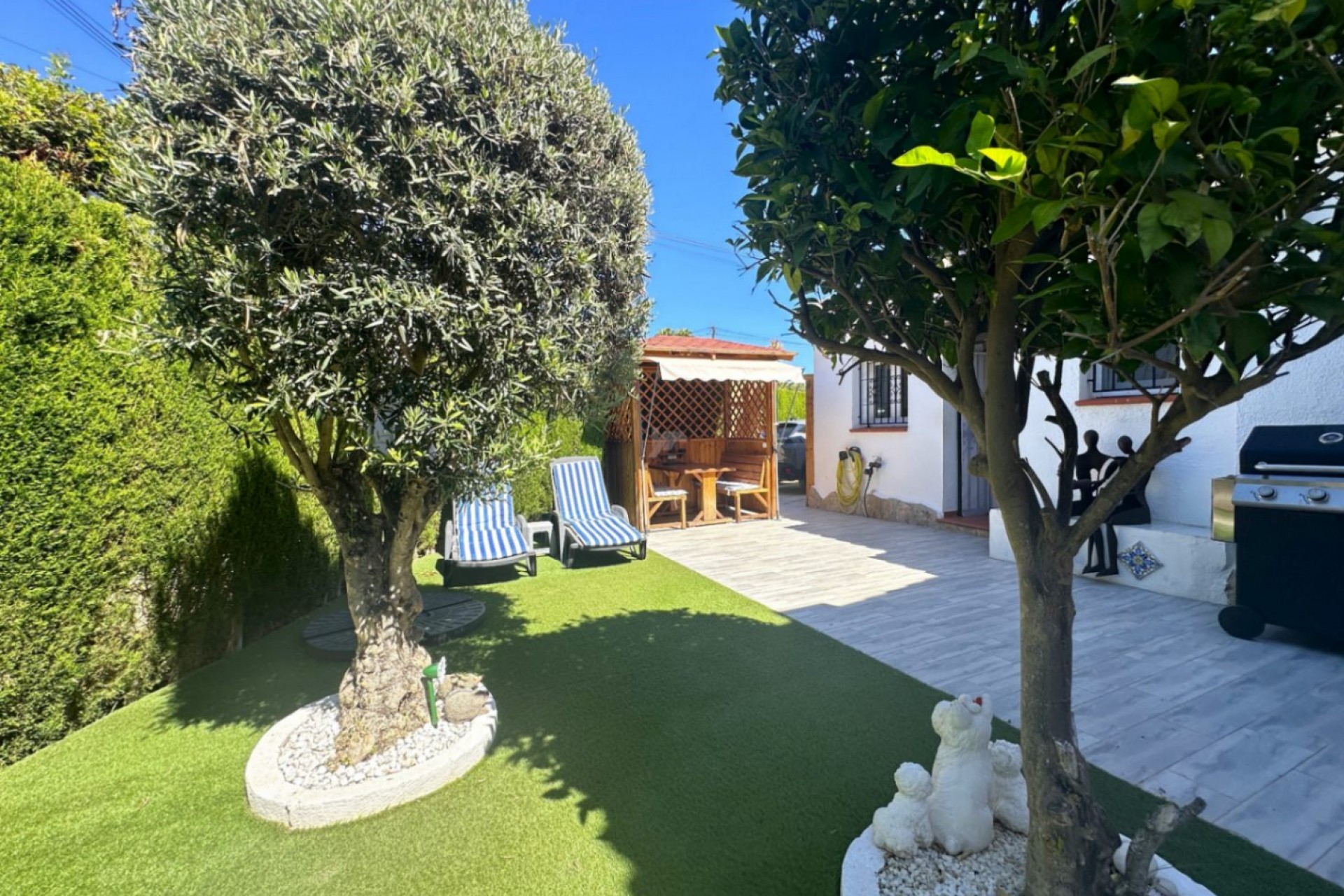 Zu verkaufen - Doppelhaushälfte Villa -
Moraira - Fanadix