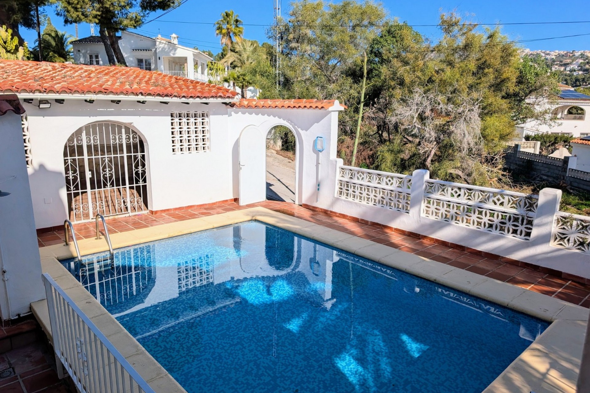 Zu verkaufen - Doppelhaushälfte Villa -
Moraira - La Sabatera