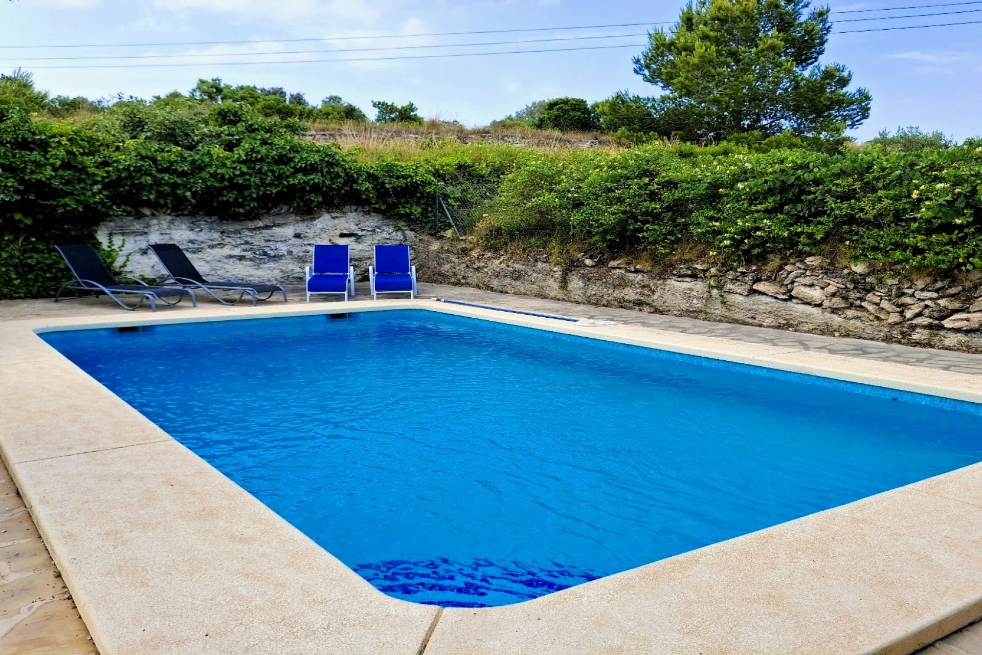 Zu verkaufen - Finca -
Benitachell