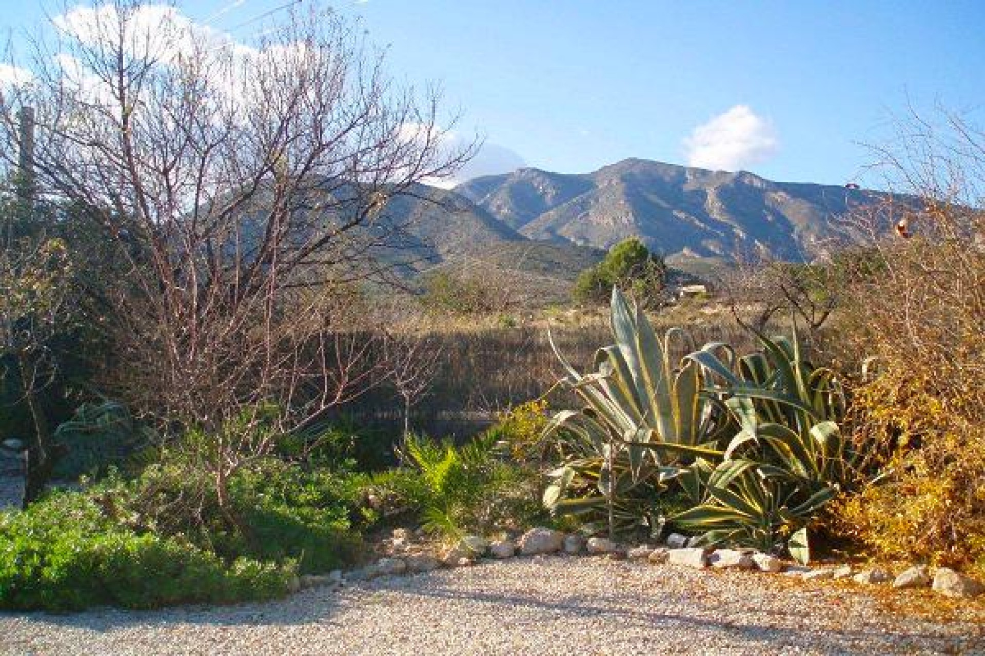 Zu verkaufen - Finca / Landgut -
Aigues