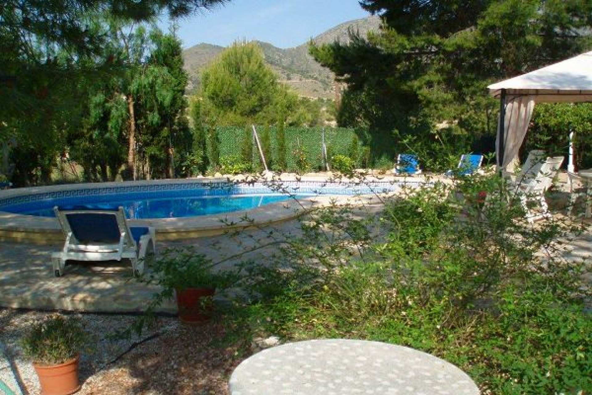 Zu verkaufen - Finca / Landgut -
Aigues