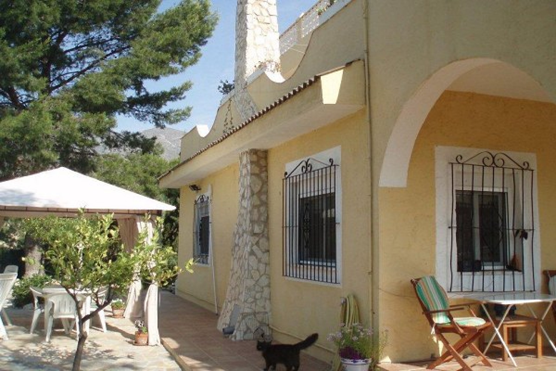 Zu verkaufen - Finca / Landgut -
Aigues