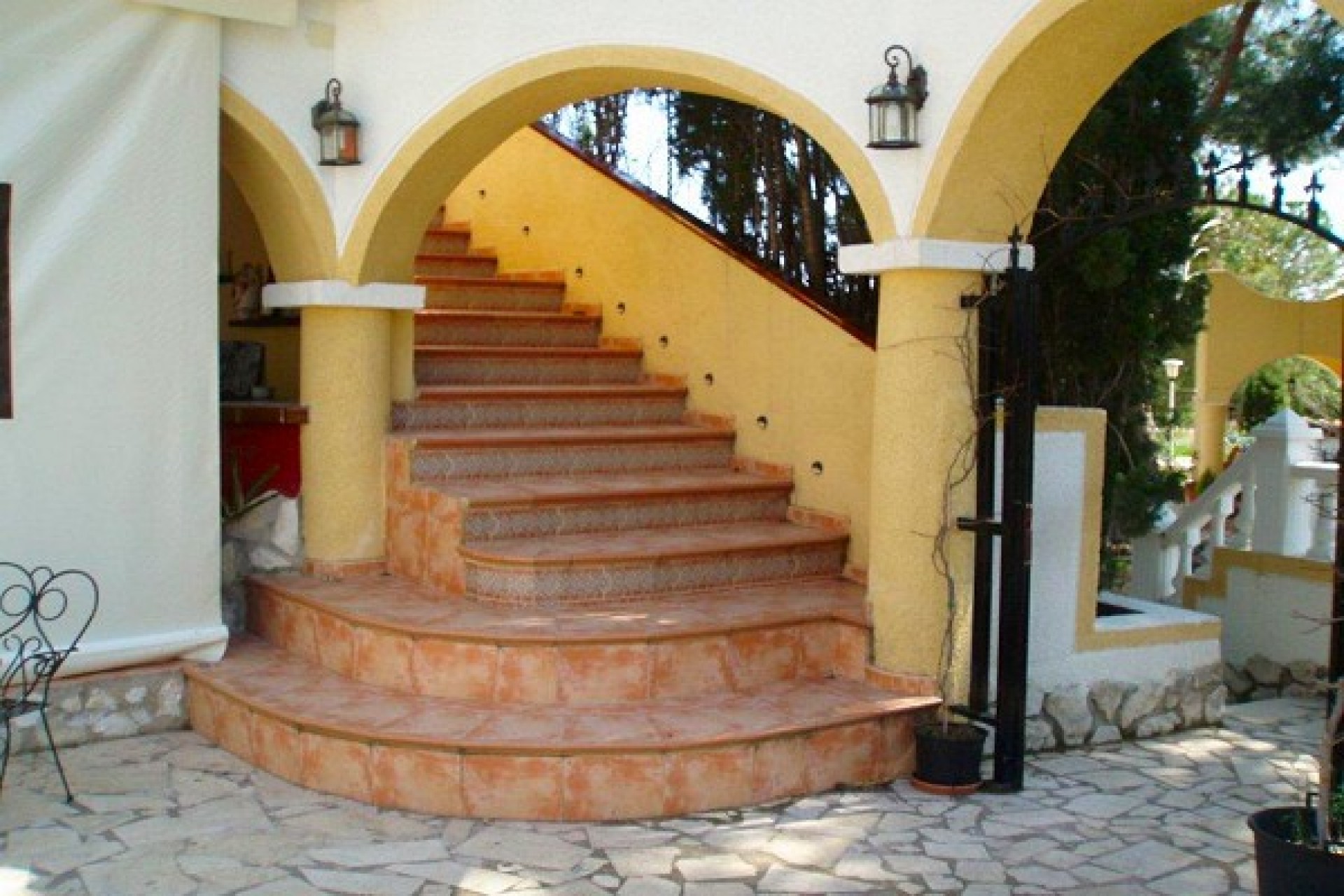 Zu verkaufen - Finca / Landgut -
Aigues
