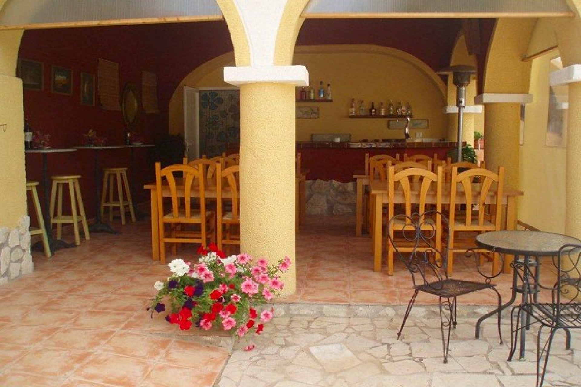 Zu verkaufen - Finca / Landgut -
Aigues