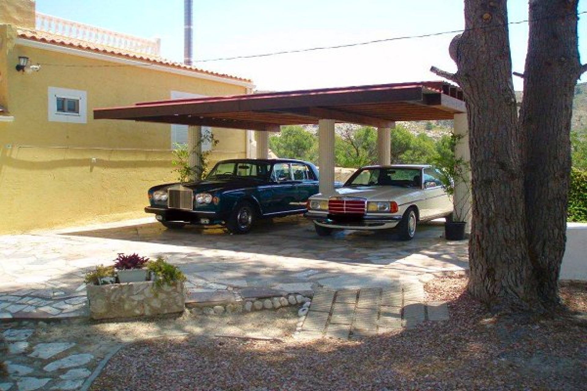 Zu verkaufen - Finca / Landgut -
Aigues