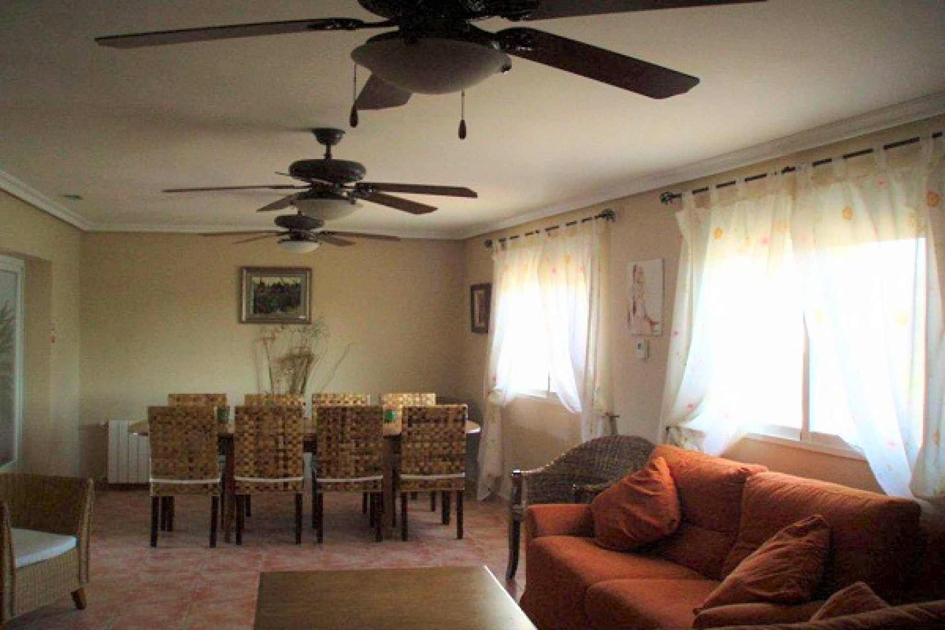 Zu verkaufen - Finca / Landgut -
Aigues