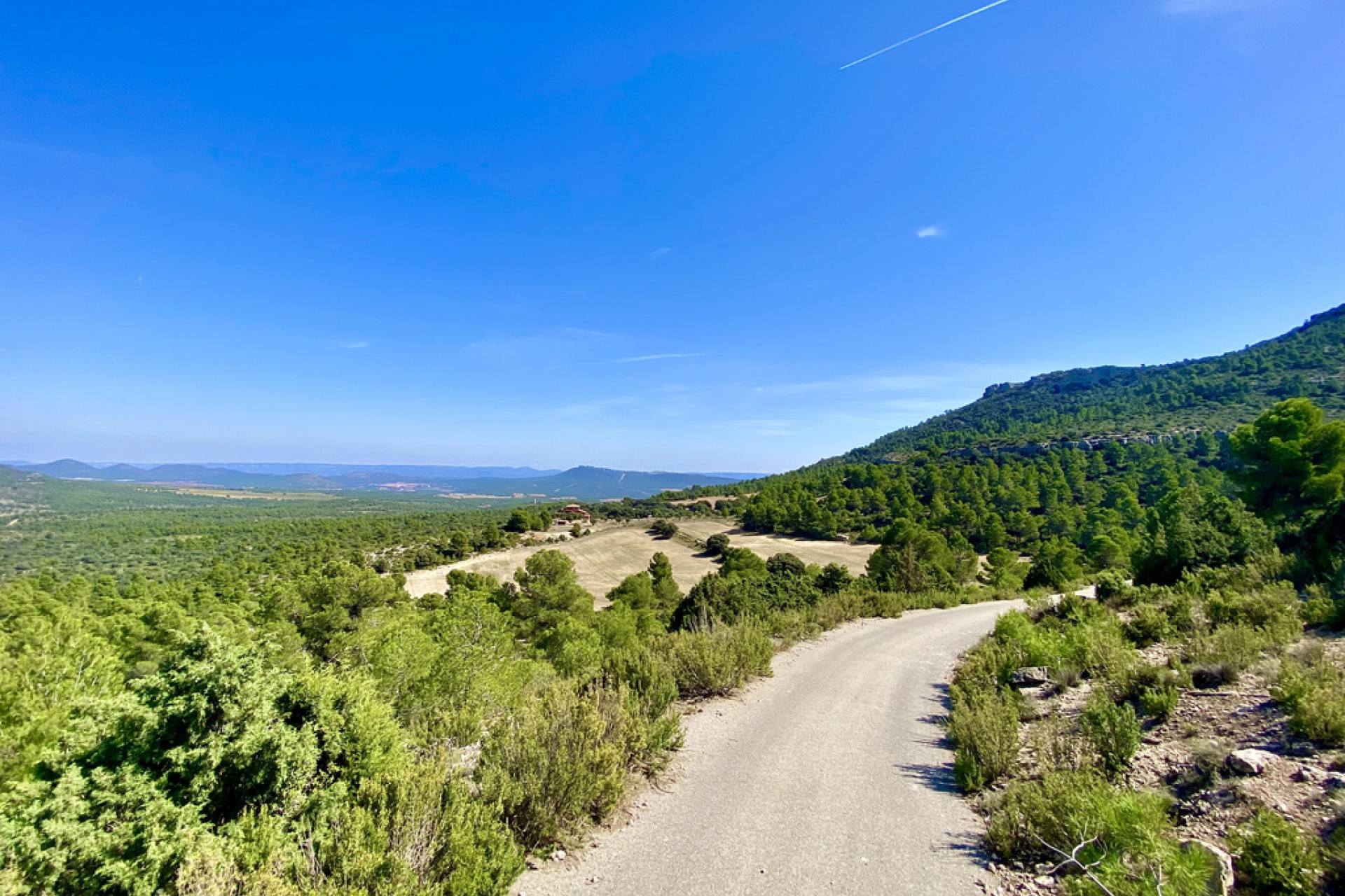 Zu verkaufen - Finca / Landgut -
Ayora - Valencia