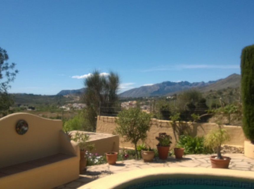 Zu verkaufen - Finca / Landgut -
Benissa