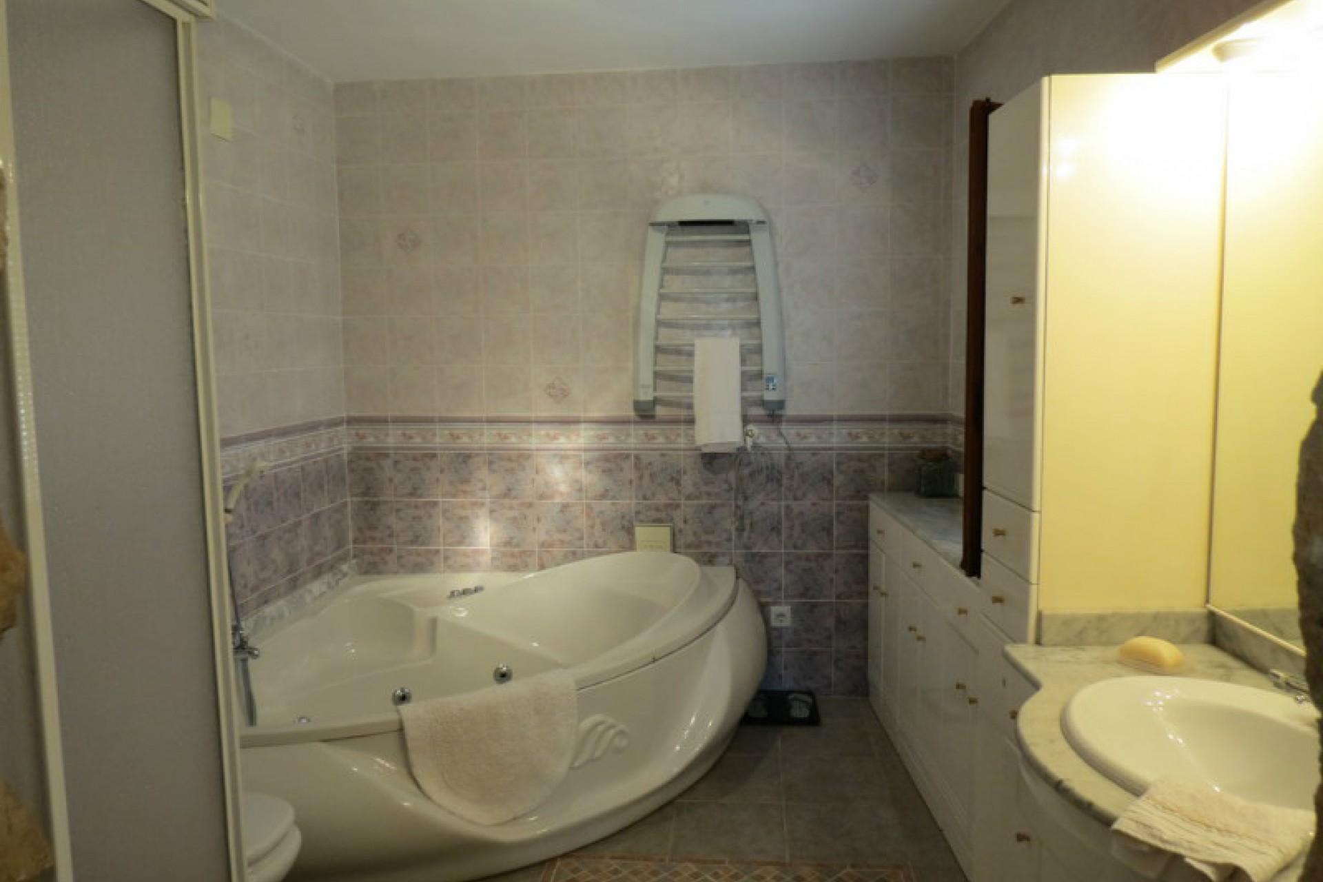 Zu verkaufen - Finca / Landgut -
Benissa