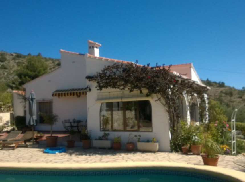 Zu verkaufen - Finca / Landgut -
Benissa