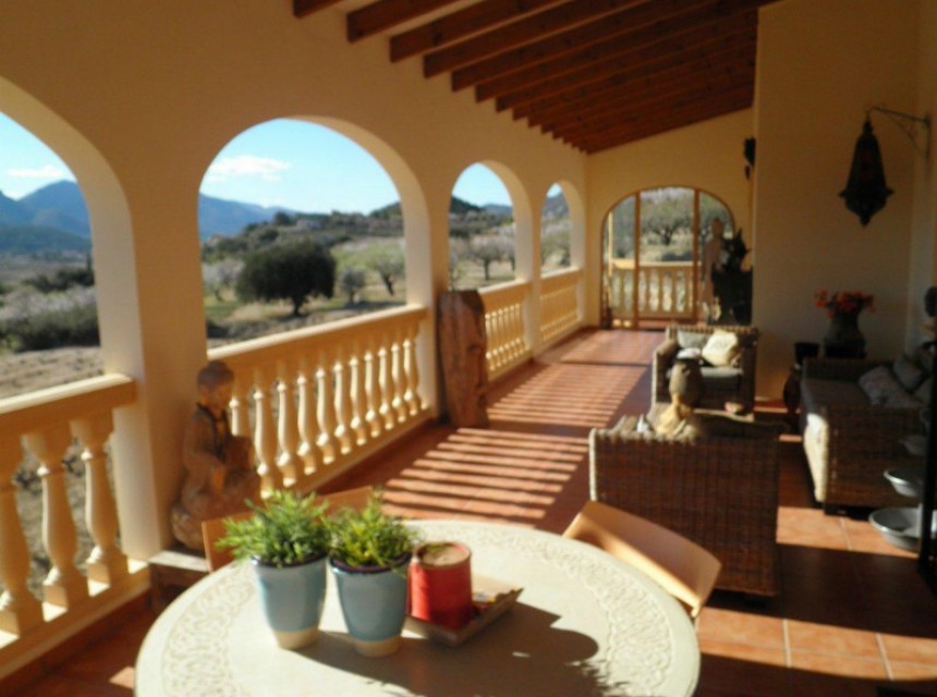 Zu verkaufen - Finca / Landgut -
Jalon