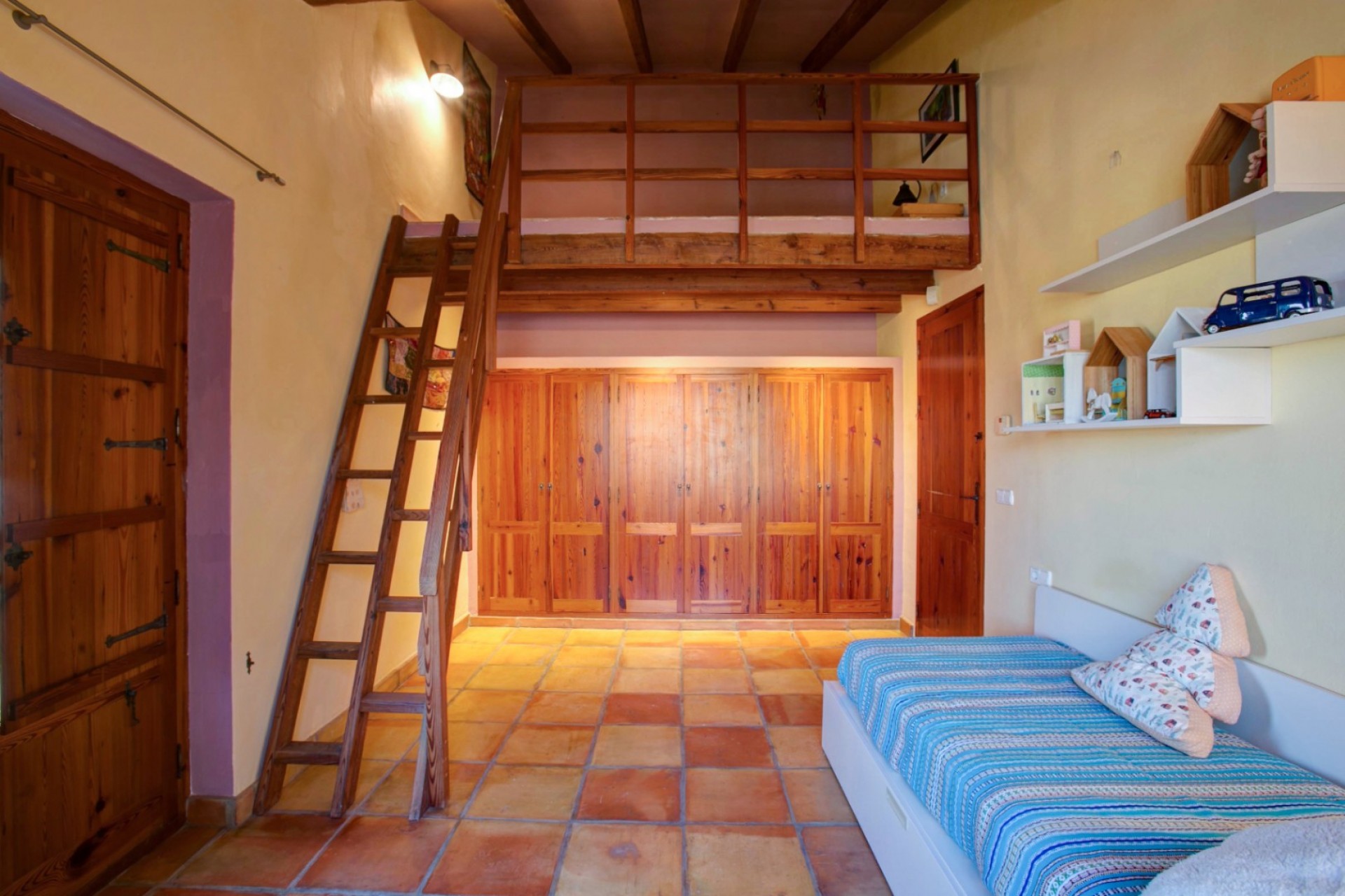 Zu verkaufen - Finca / Landgut -
Moraira - Campo