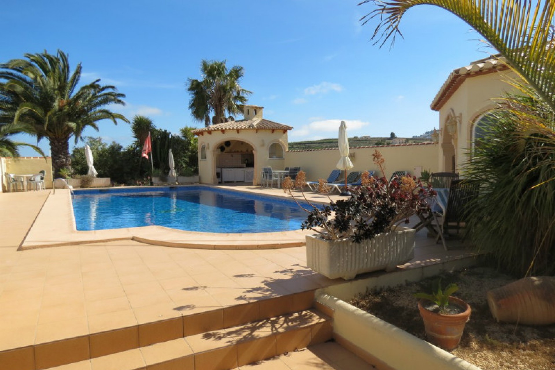 Zu verkaufen - Finca / Landgut -
Moraira