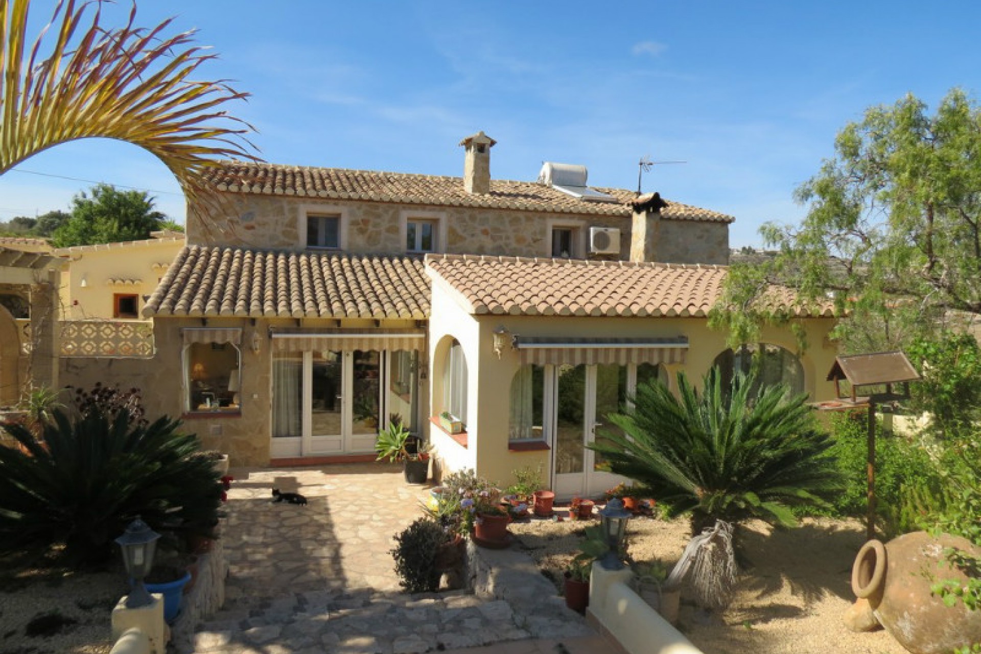 Zu verkaufen - Finca / Landgut -
Moraira