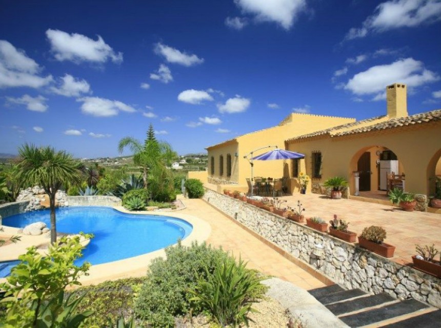 Zu verkaufen - Finca / Landgut -
Moraira