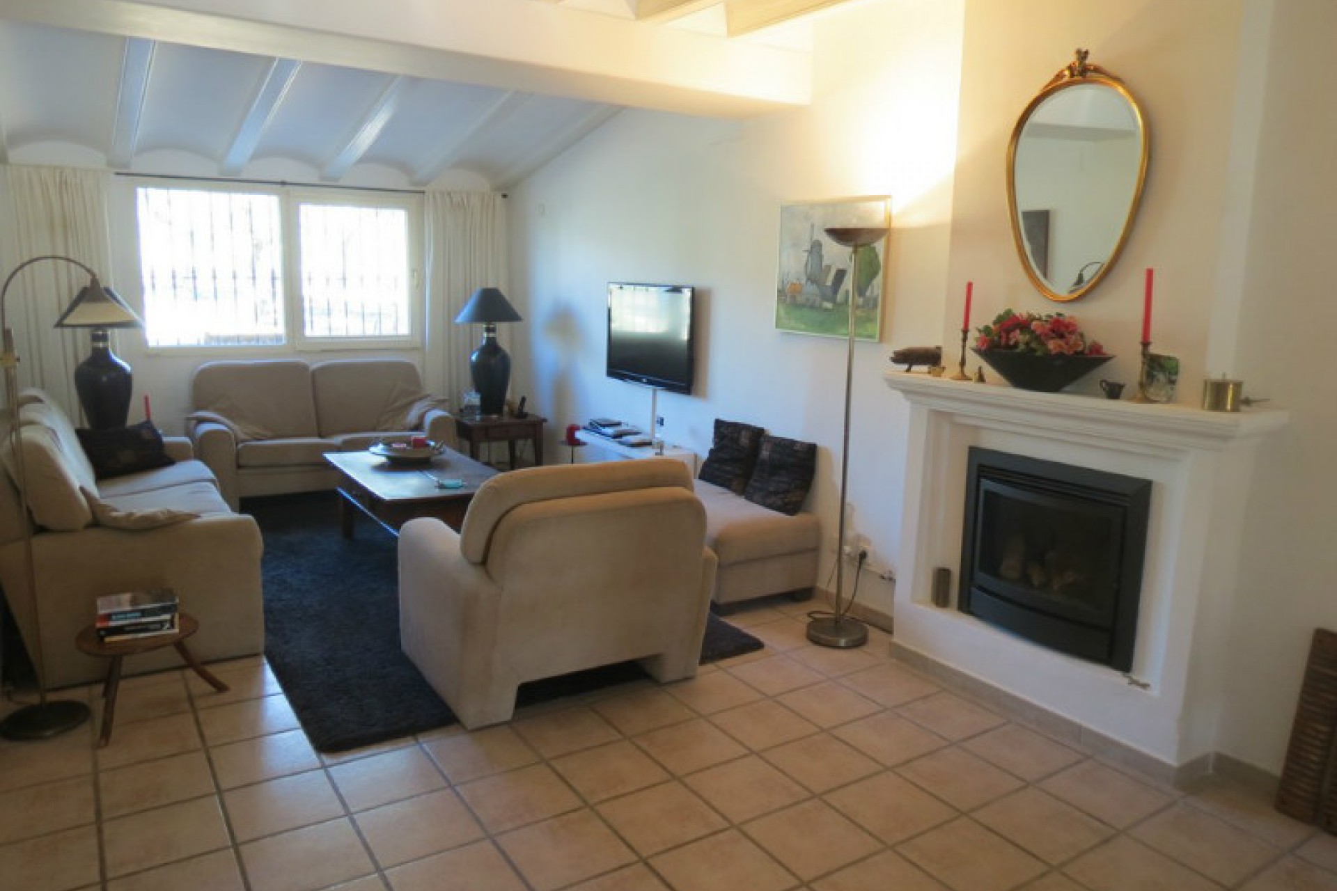 Zu verkaufen - Finca / Landgut -
Teulada