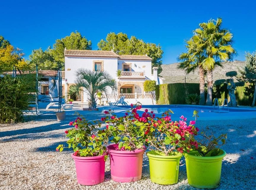 Zu verkaufen - Finca / Landgut -
Teulada