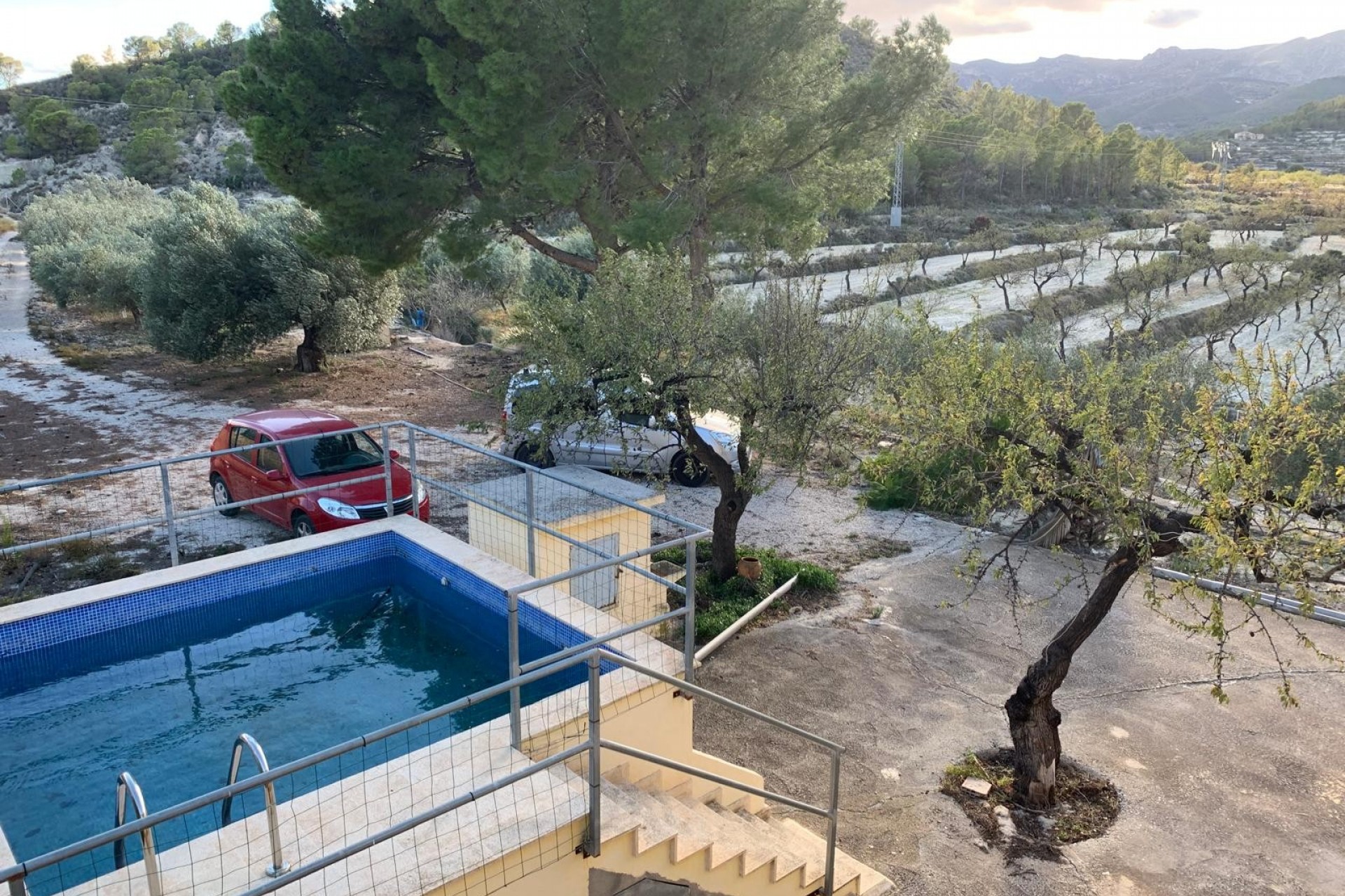 Zu verkaufen - Finca -
Senija