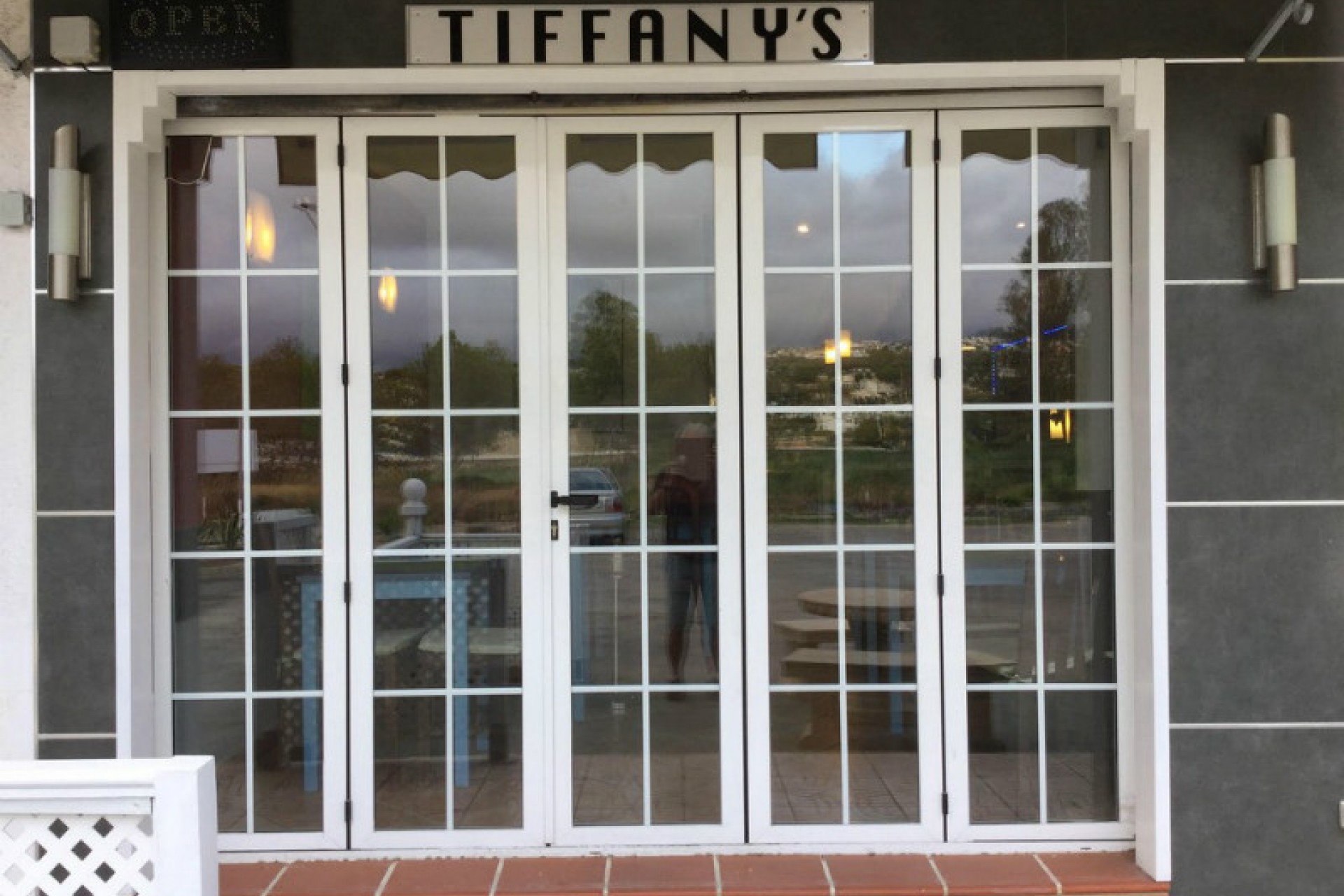 Zu verkaufen - Geschäftsräume -
Moraira - Paichi