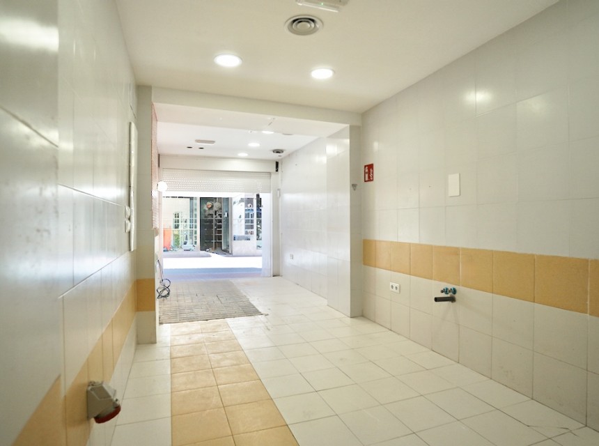 Zu verkaufen - gewerbliche_Grundstücke -
Moraira - Casco Urbano