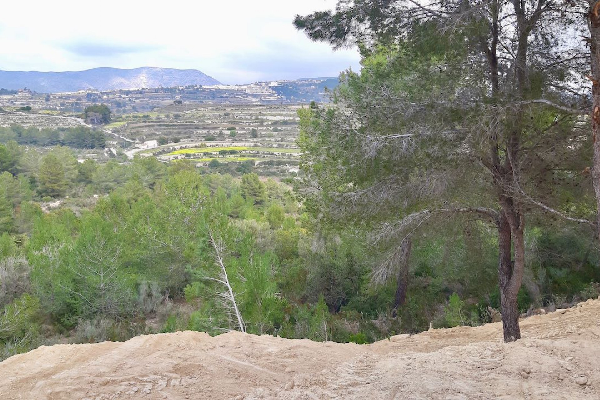 Zu verkaufen - Grundstück/Land -
Moraira - Benimeit