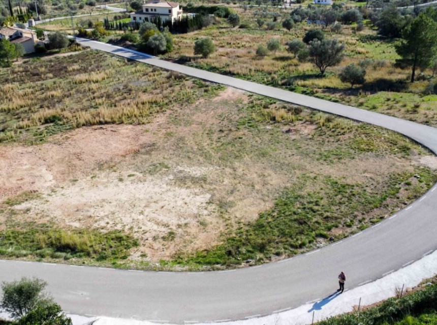 Zu verkaufen - Grundstück/Land -
Murla