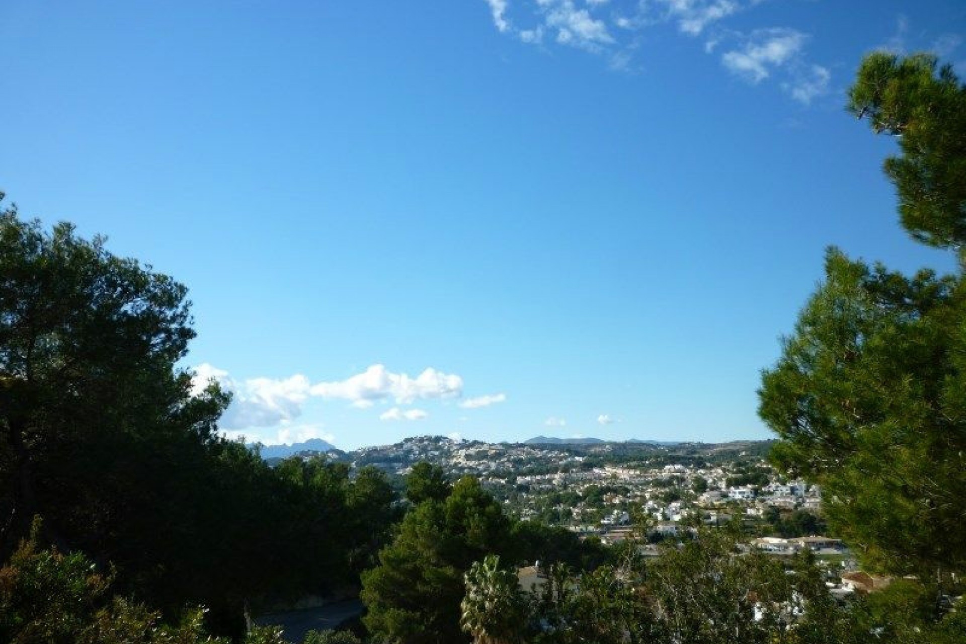 Zu verkaufen - Grundstücke -
Moraira - Arnella