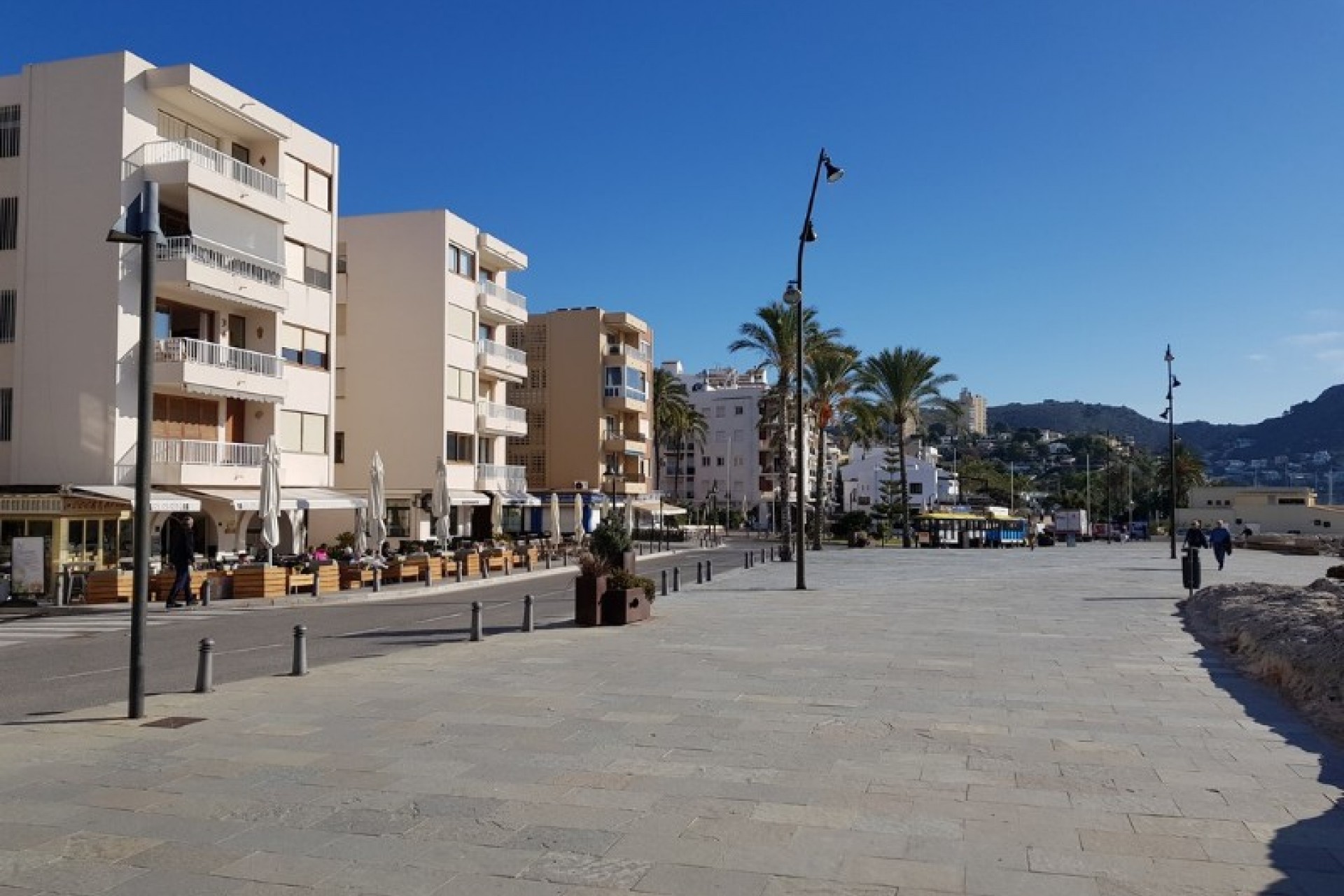 Zu verkaufen - Kommerziell -
Moraira - Stadtzentrum