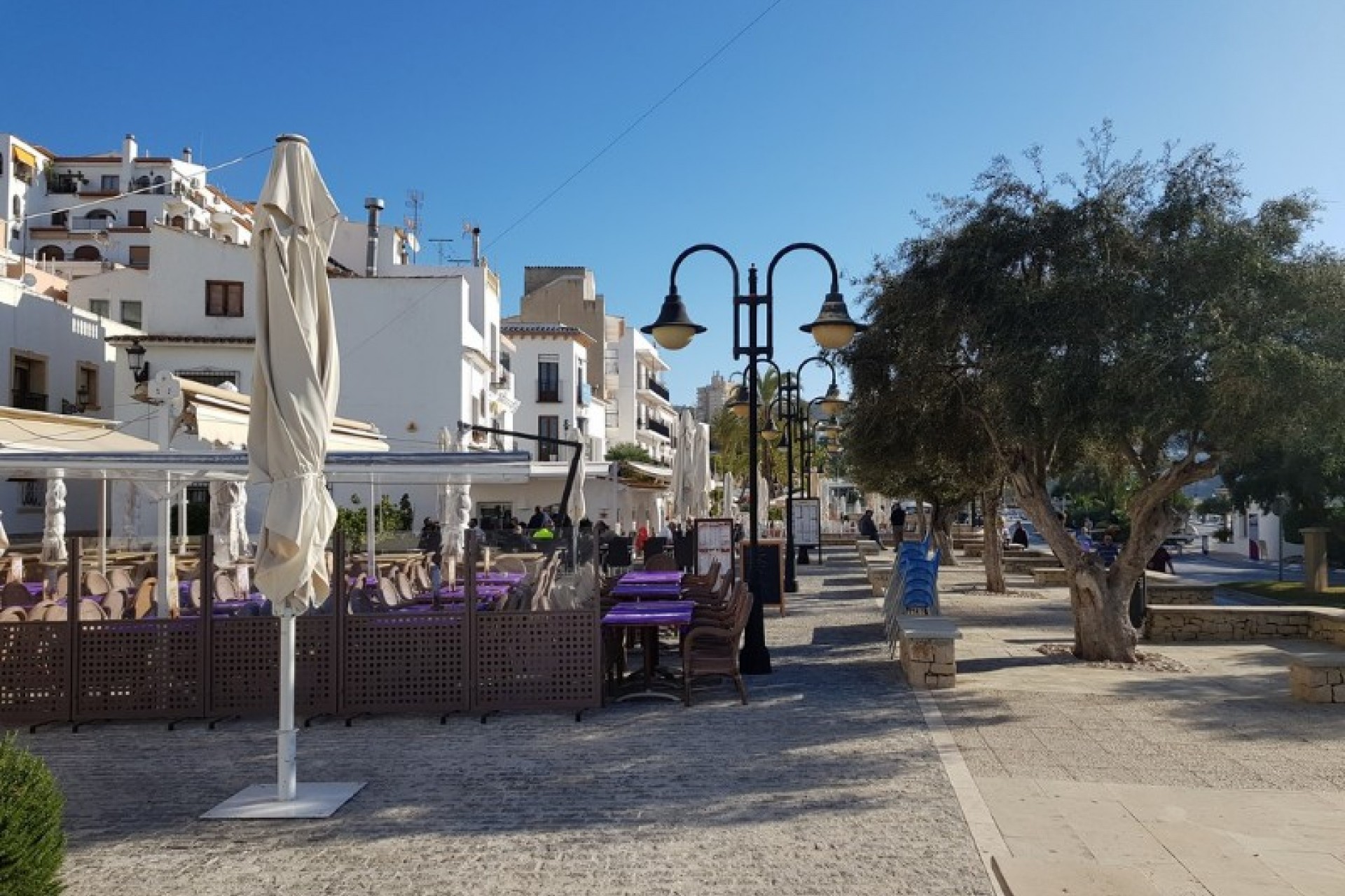 Zu verkaufen - Kommerziell -
Moraira - Stadtzentrum