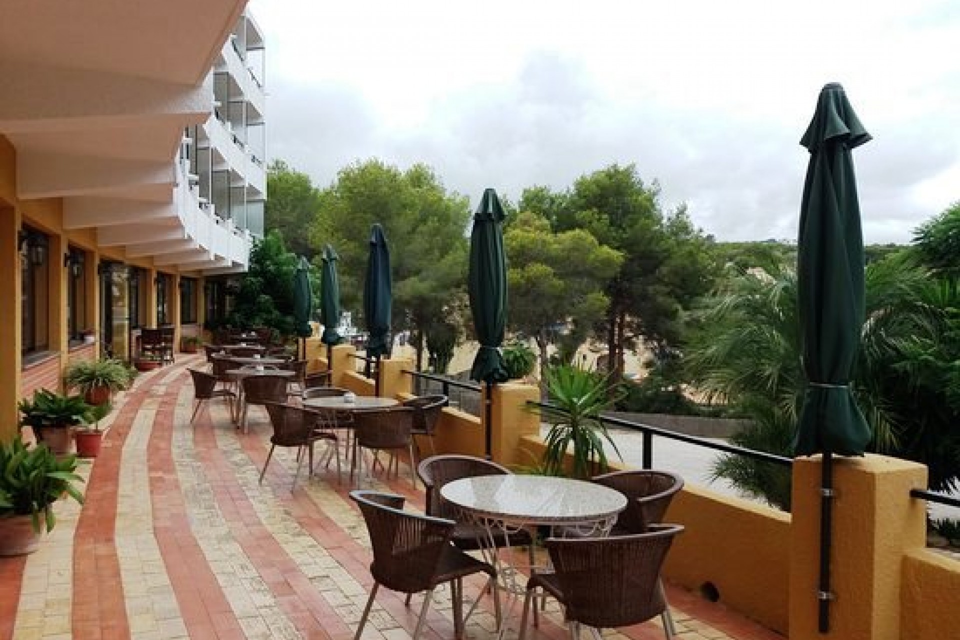 Zu verkaufen - Kommerziell -
Moraira