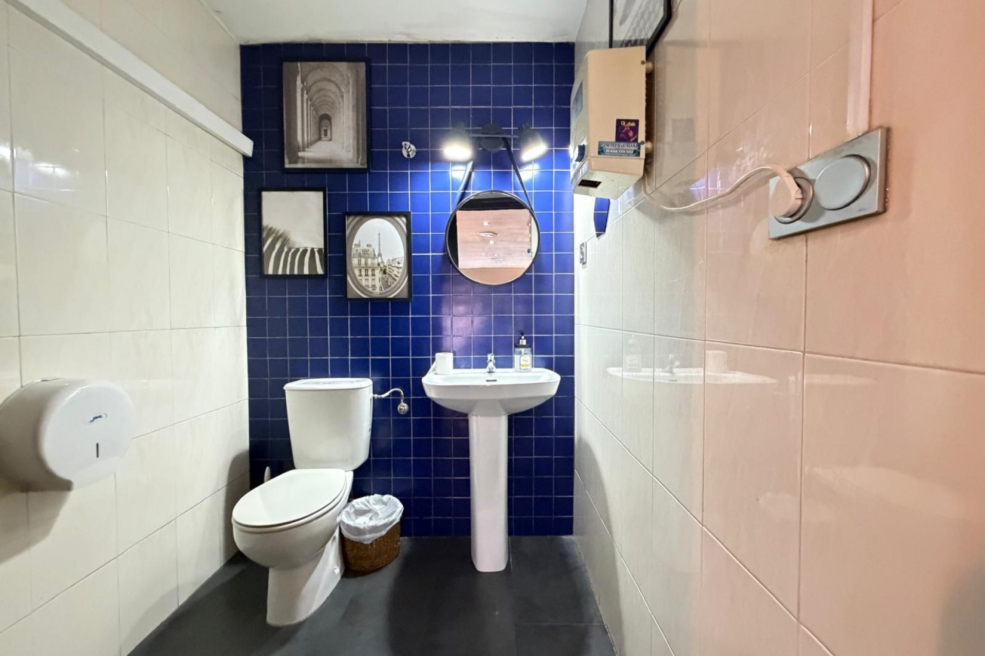 Zu verkaufen - Local comercial -
Torrevieja - Centro