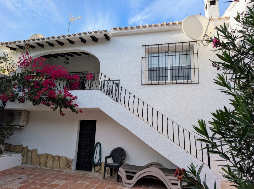 Zu verkaufen - Reihenhaus -
Moraira - Pinar de l´Advocat