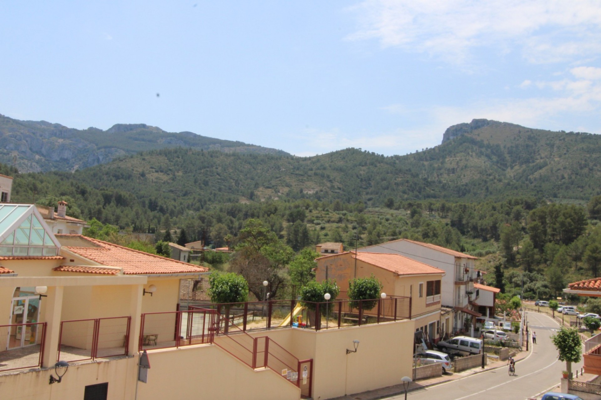 Zu verkaufen - Stadthaus -
Castell de Castells