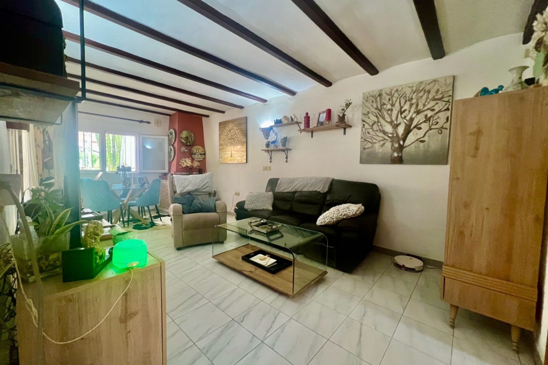 Zu verkaufen - Stadthaus -
Denia