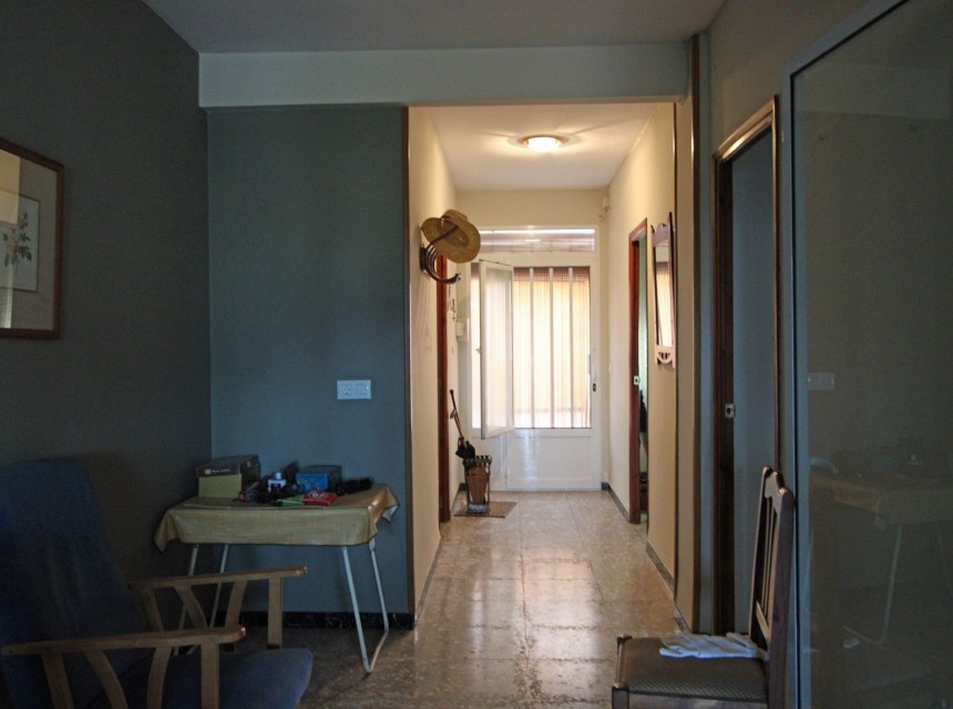 Zu verkaufen - Stadthaus -
Orba