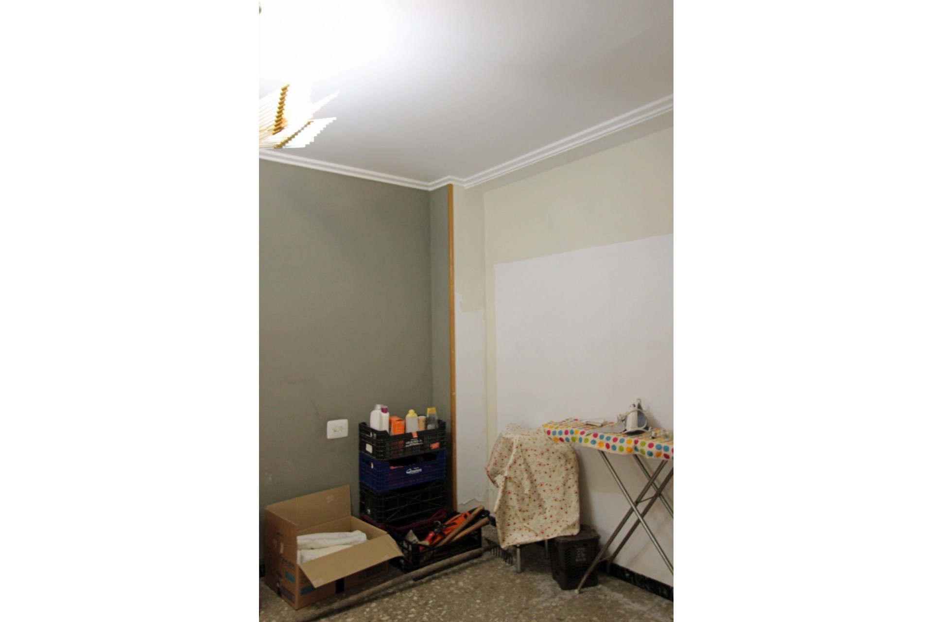 Zu verkaufen - Stadthaus -
Orba