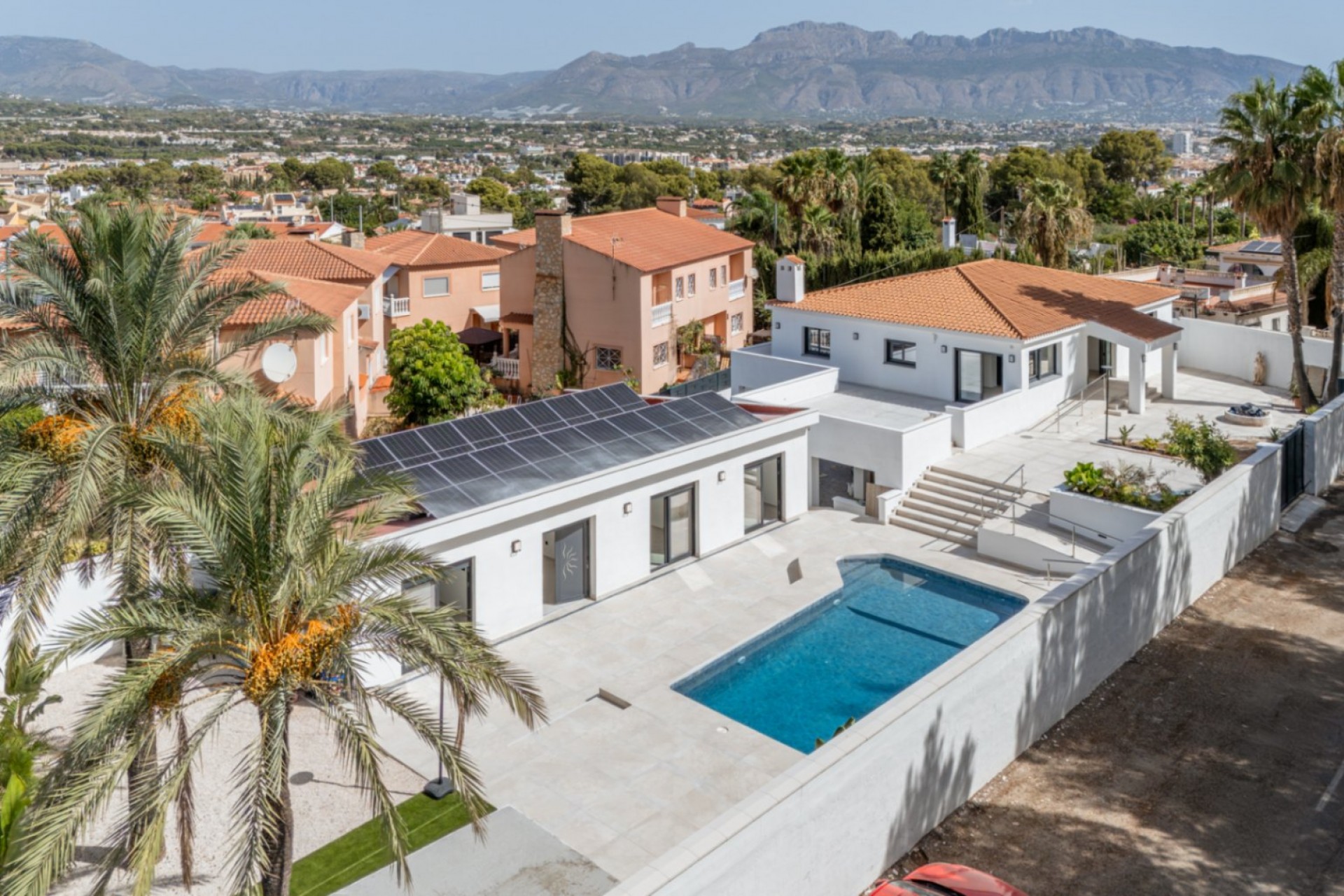 Zu verkaufen - Villa -
Albir - L'Albir