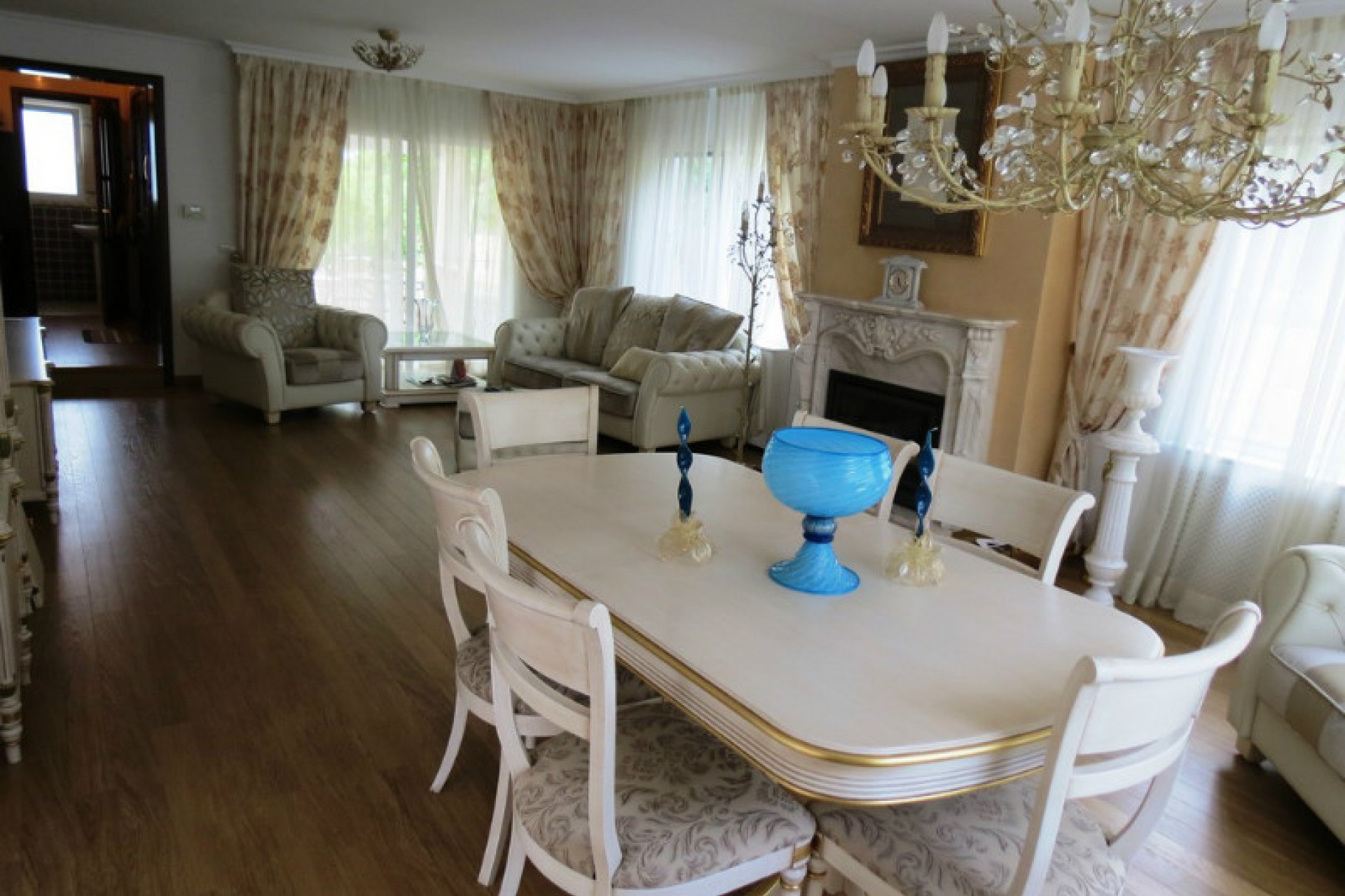 Zu verkaufen - Villa -
Albir