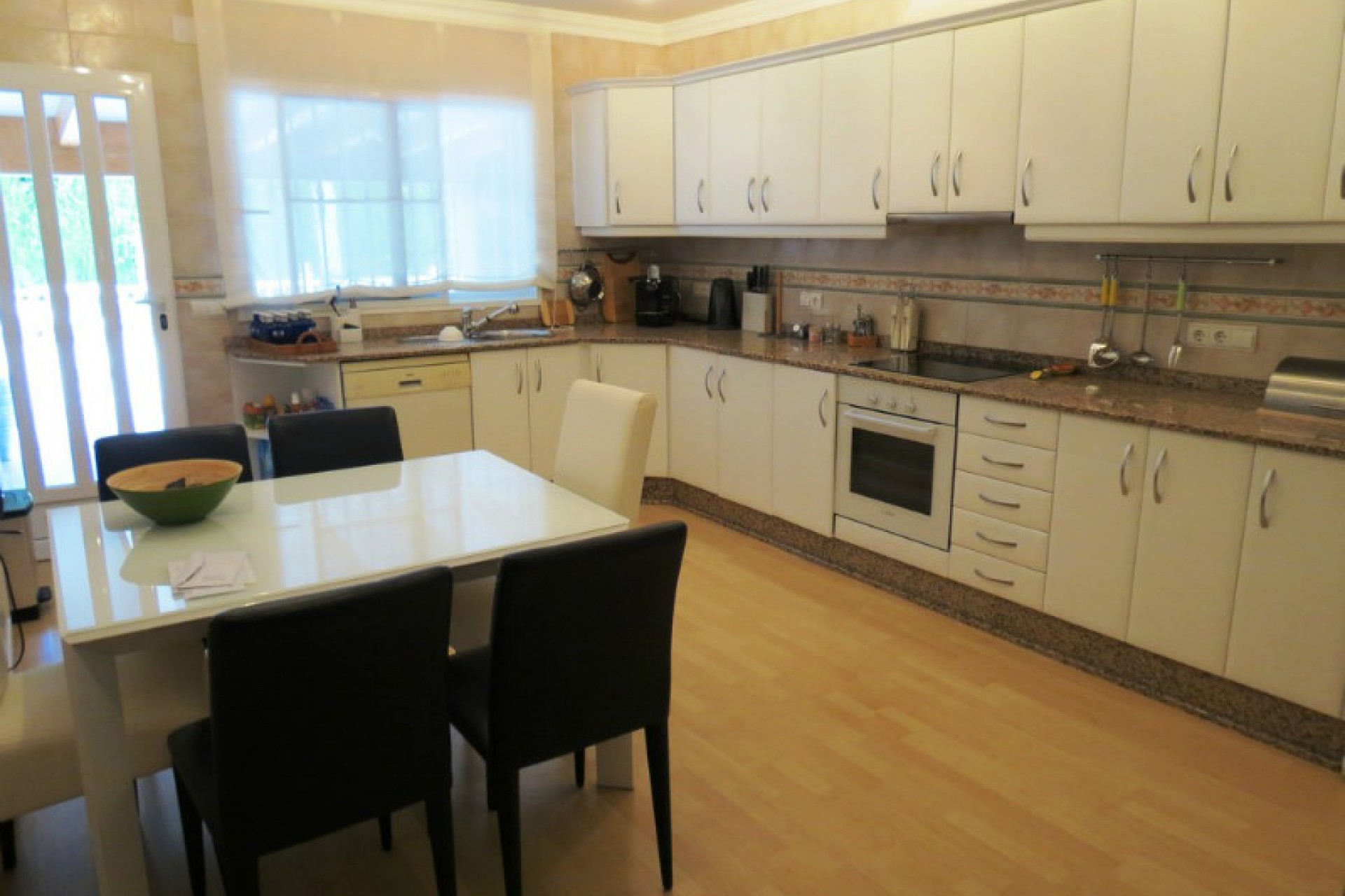 Zu verkaufen - Villa -
Albir