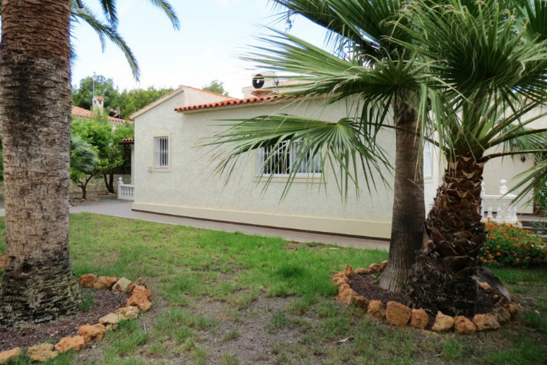 Zu verkaufen - Villa -
Albir