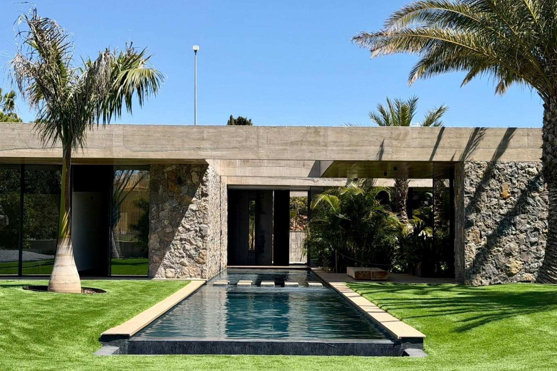 Zu verkaufen - Villa -
Alicante - Alicante Golf