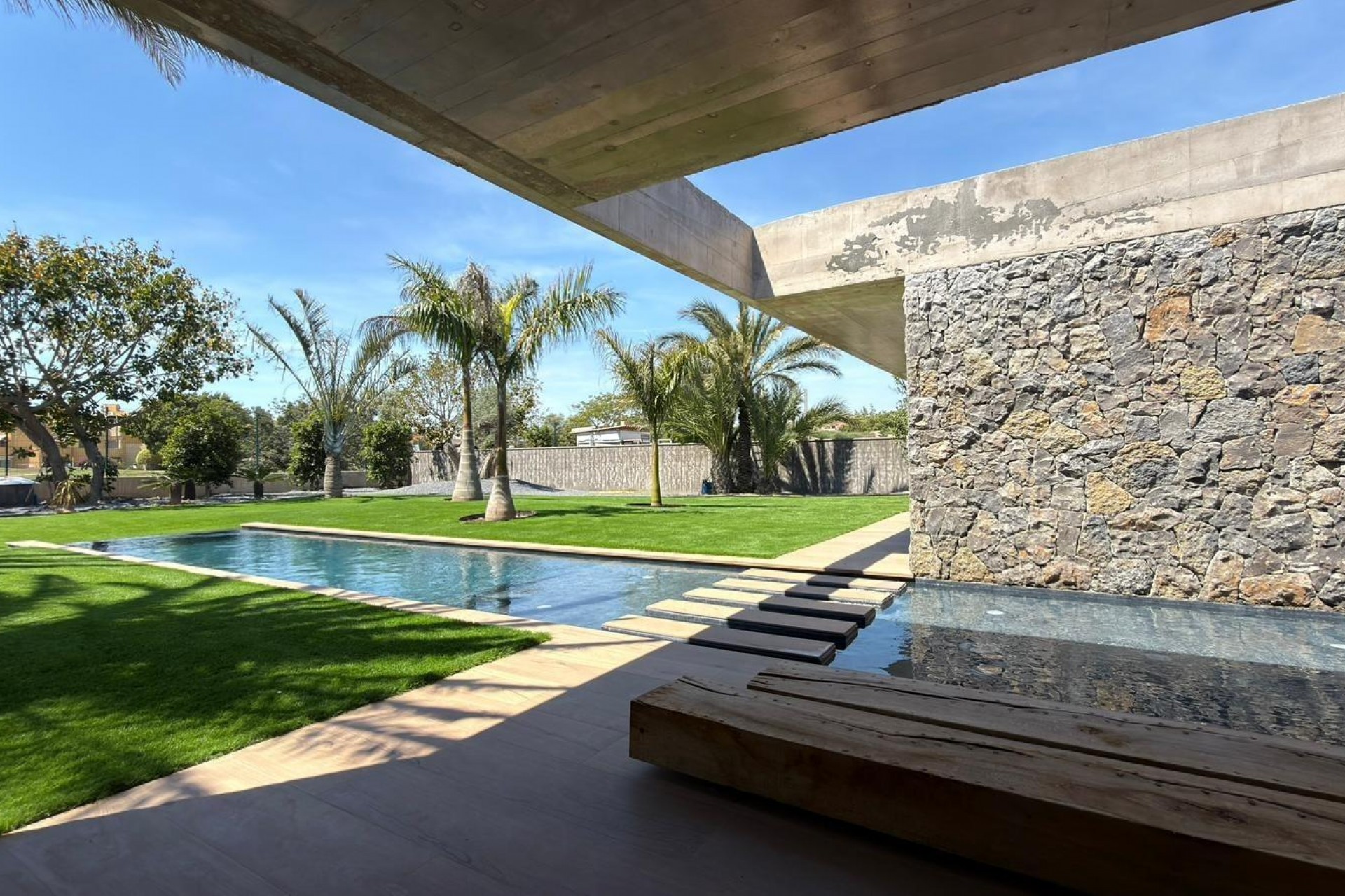 Zu verkaufen - Villa -
Alicante - Alicante Golf
