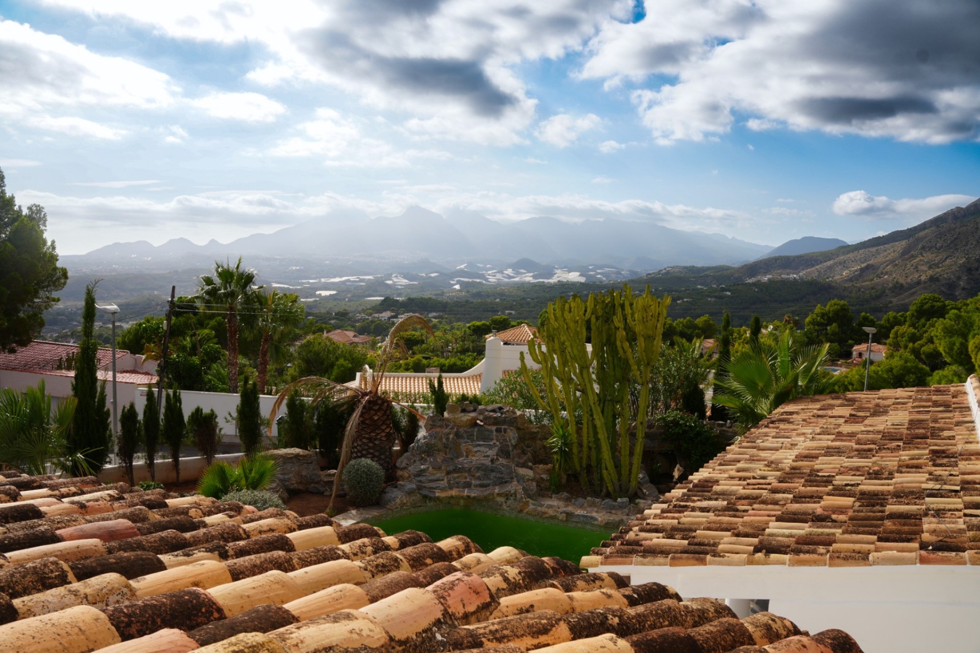 Zu verkaufen - Villa -
Altea