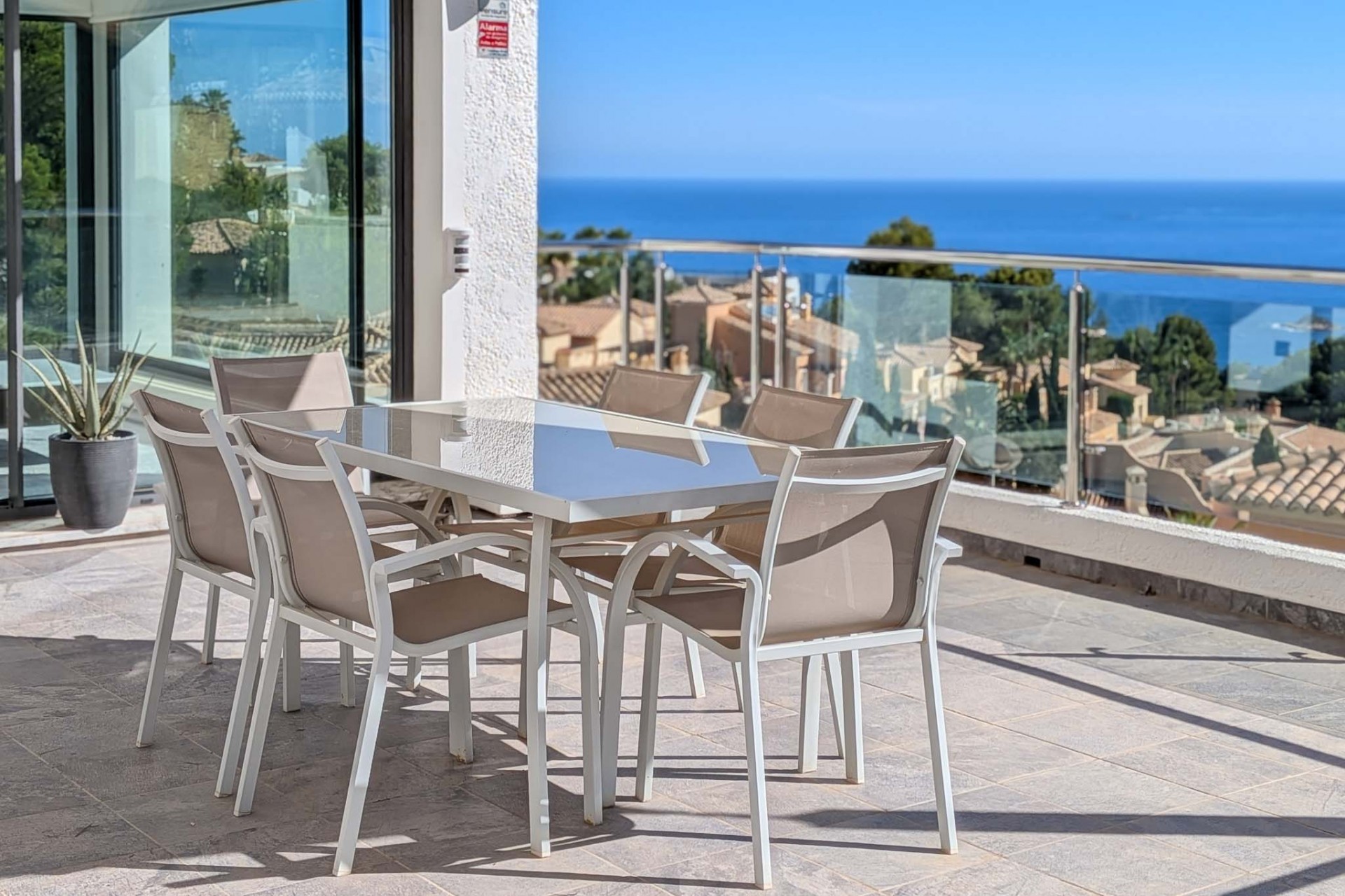 Zu verkaufen - Villa -
Altea