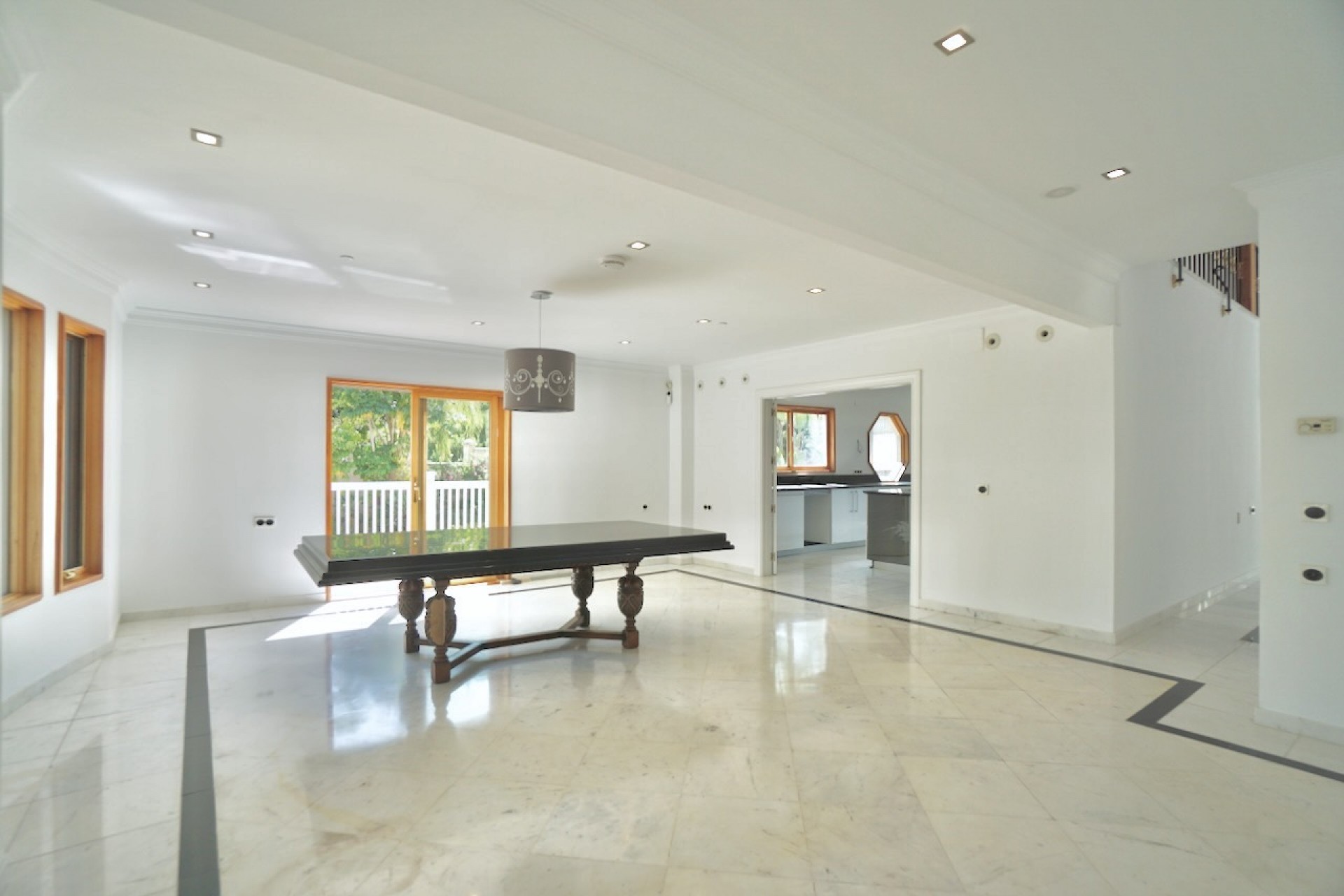 Zu verkaufen - Villa -
Benahavís - El Paraiso Alto
