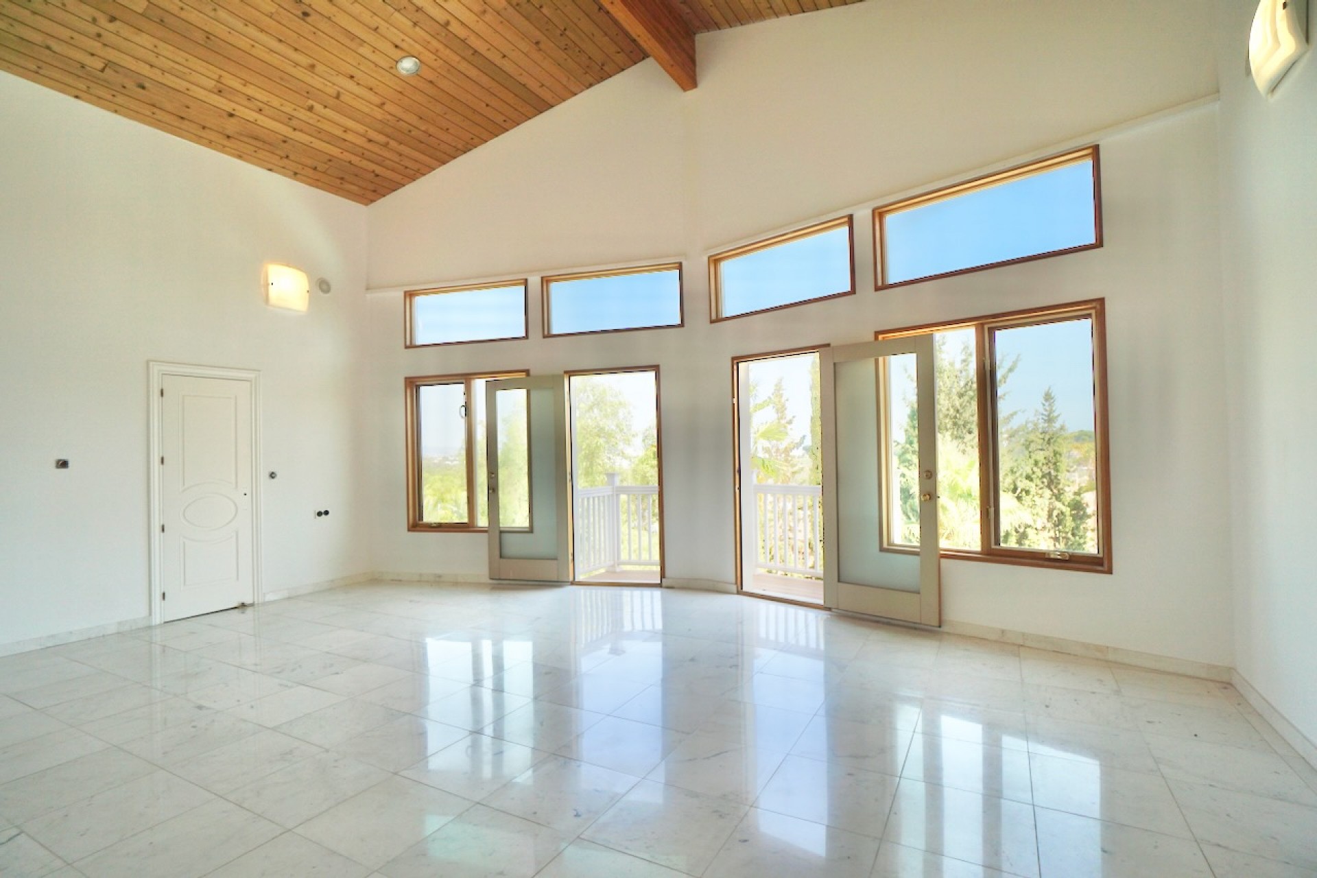Zu verkaufen - Villa -
Benahavís - El Paraiso Alto